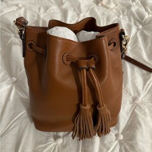 NWT J.Jill brn pebble leather small bucket purse bag drawstring adjustable strap